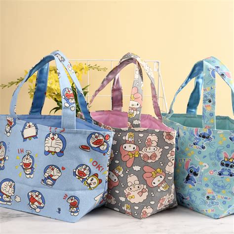 doraemon tote bag.